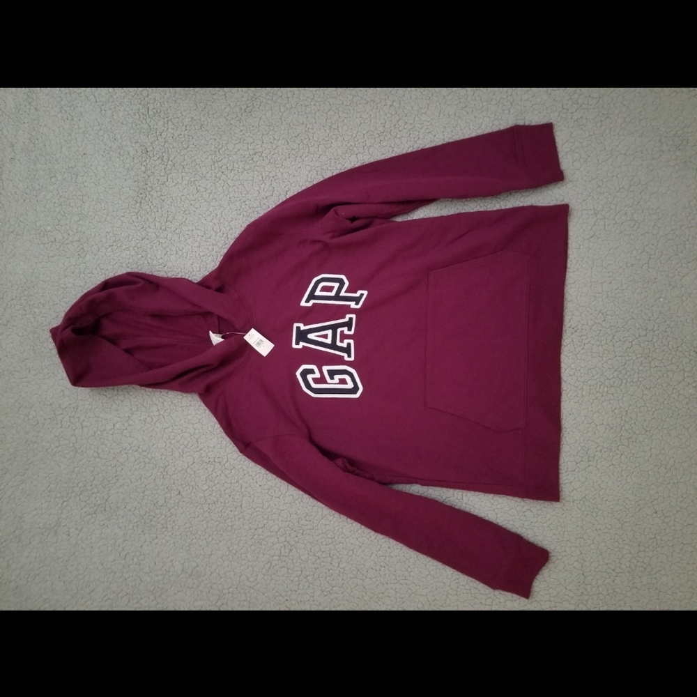 🆕 GAP Sweatshirt
